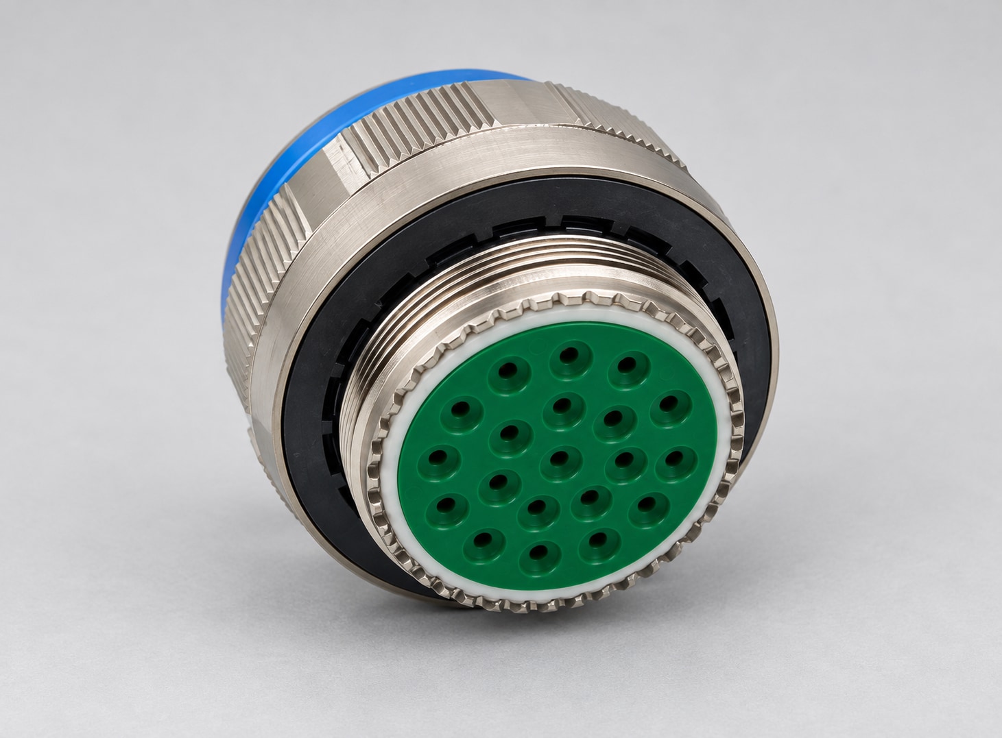 D38999/26FH21SB D38999 MIL-DTL-38999 Series III; Straight plug gray-background product view