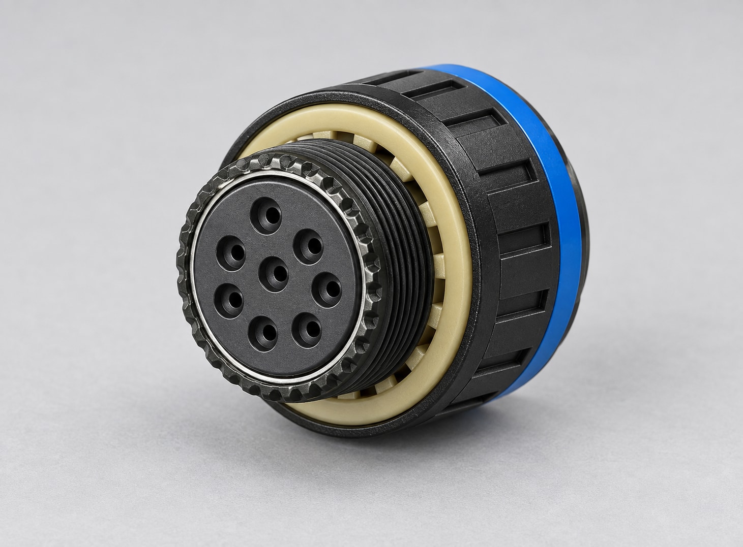 D38999/26JE08SN D38999 MIL-DTL-38999 Series III; Straight plug gray-background product view