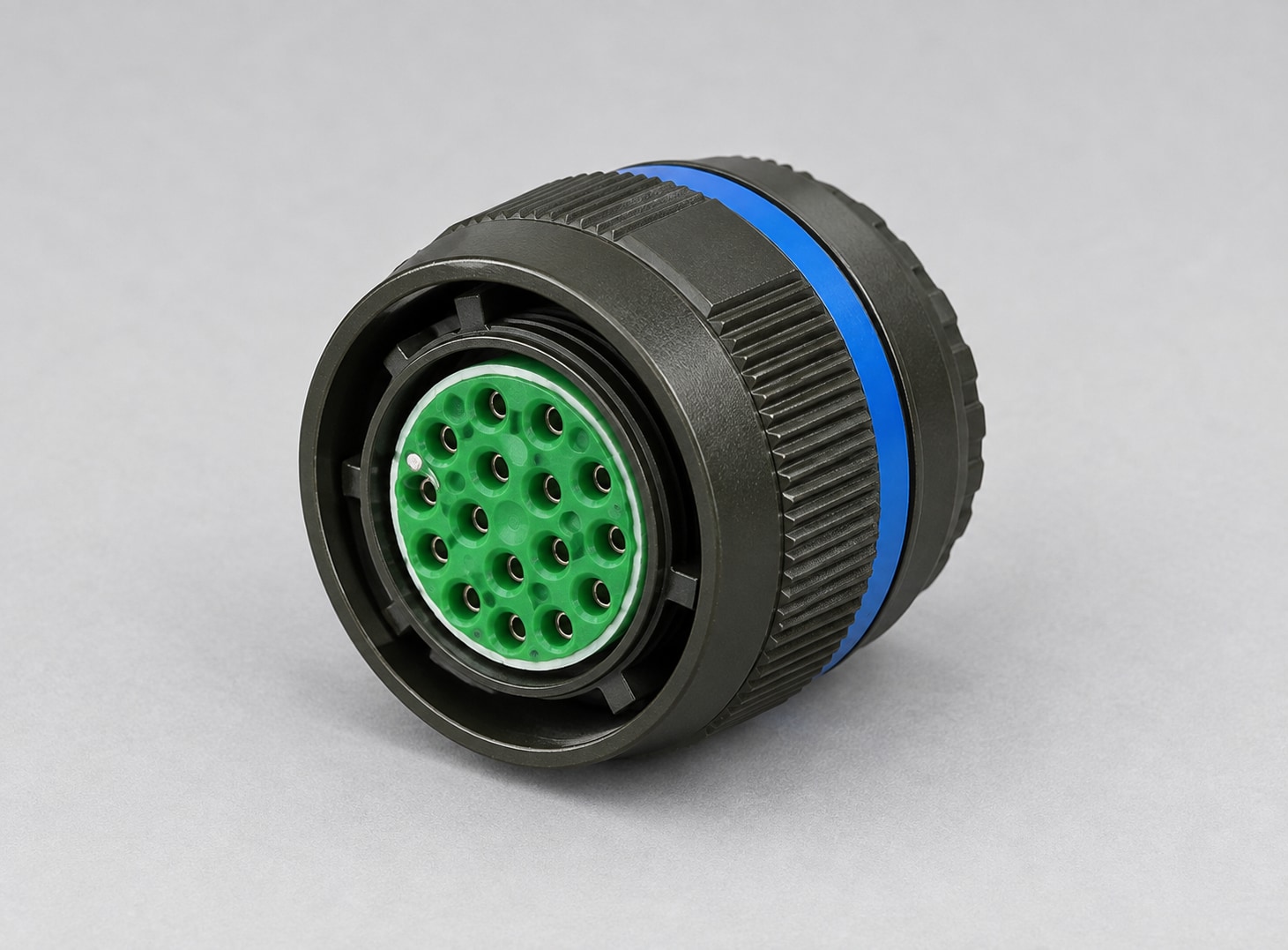D38999/26WD19SN D38999 MIL-DTL-38999 Series III; Straight plug gray-background product view