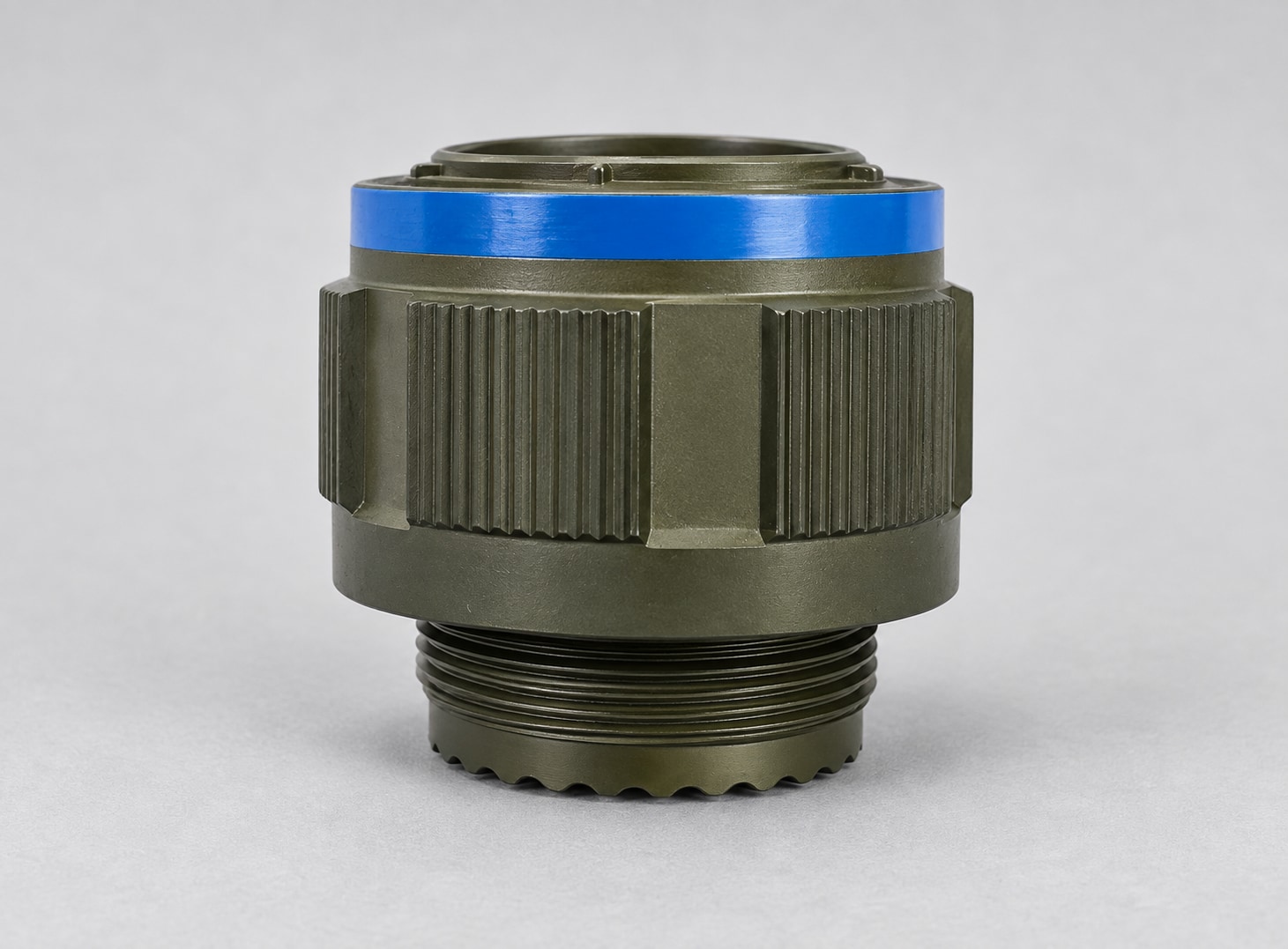 D38999/26WE08SN D38999 connector gray-background view