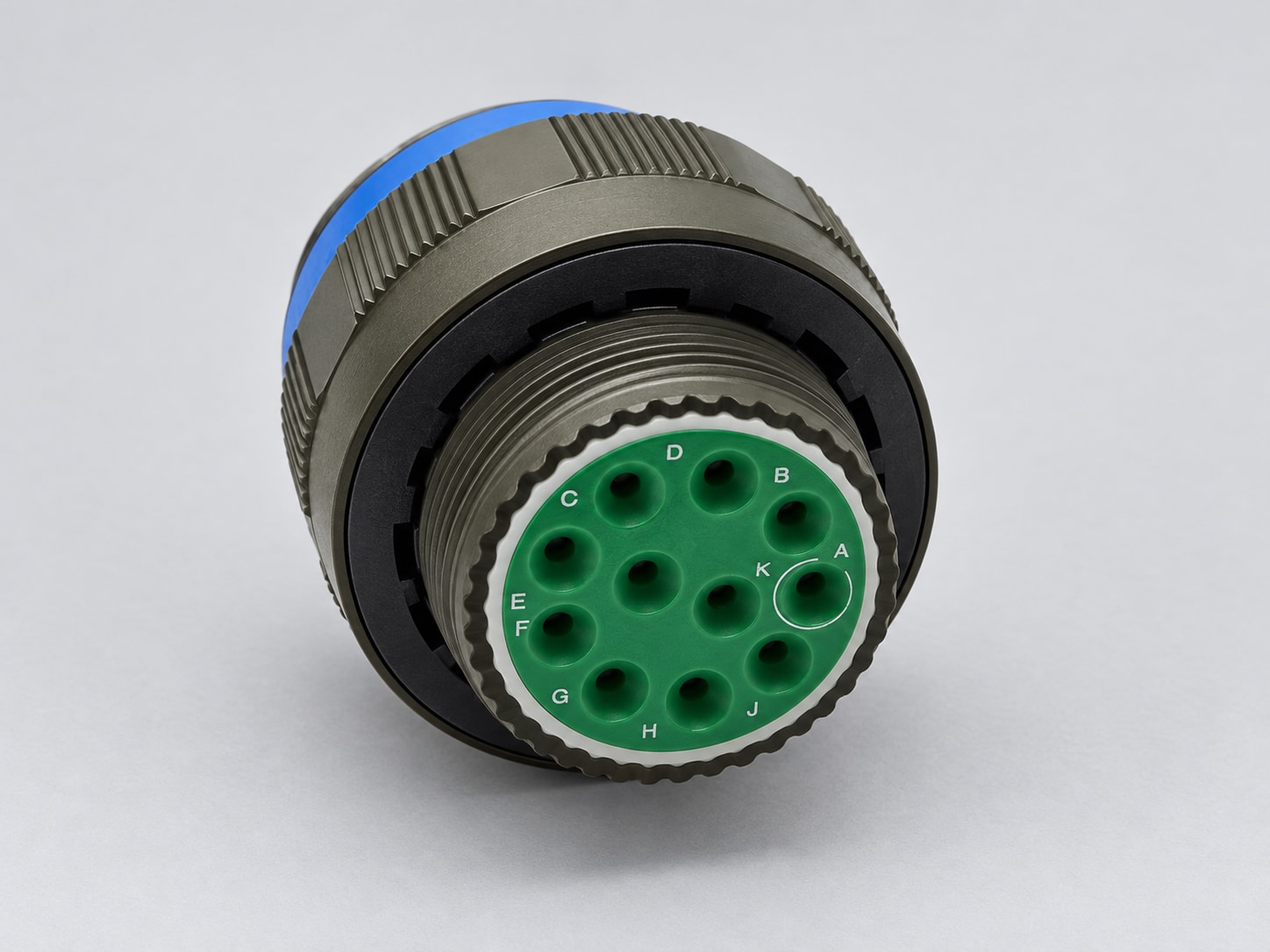 D38999/26WG11PA D38999 MIL-DTL-38999 Series III; Straight plug gray-background product view